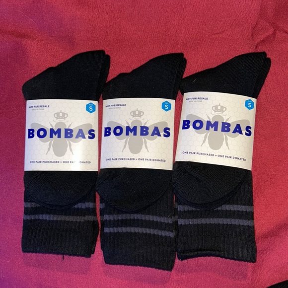 5 Pairs $10 BOMBAS SOCKS - Picture 1 of 6